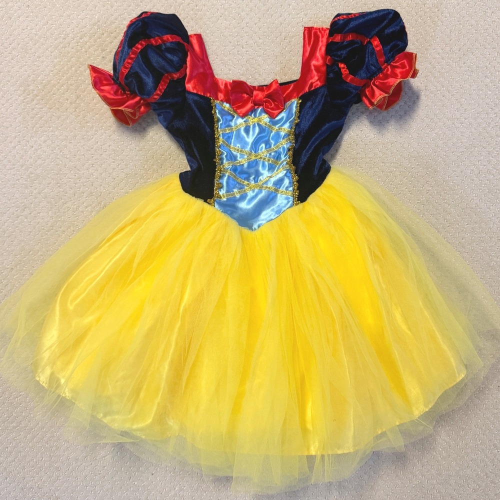 Snow White Princess Dress Girls Sz 4 Gillian's Closet Dress Up Halloween Costume